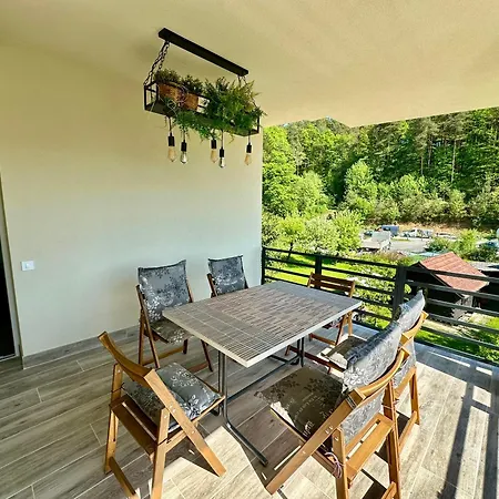 Sunny Apartment With A Big Terrace Любляна
