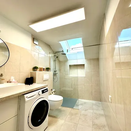 Sunny Apartment With A Big Terrace Апартаменты *