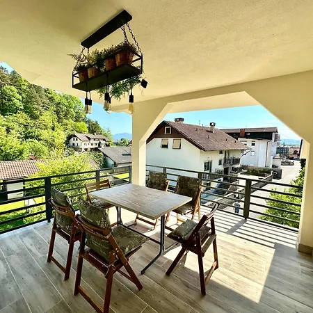 Апартаменты Sunny Apartment With A Big Terrace