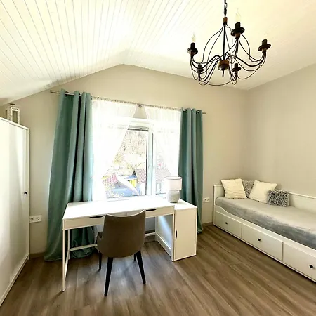 Sunny Apartment With A Big Terrace Апартаменты *
