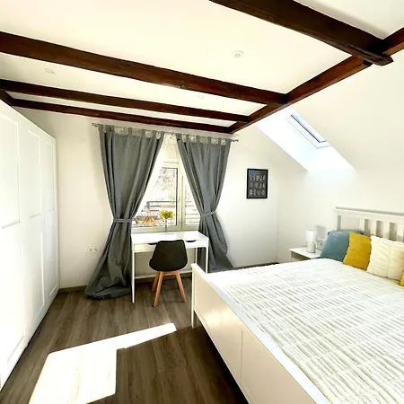 Sunny Apartment With A Big Terrace * Любляна