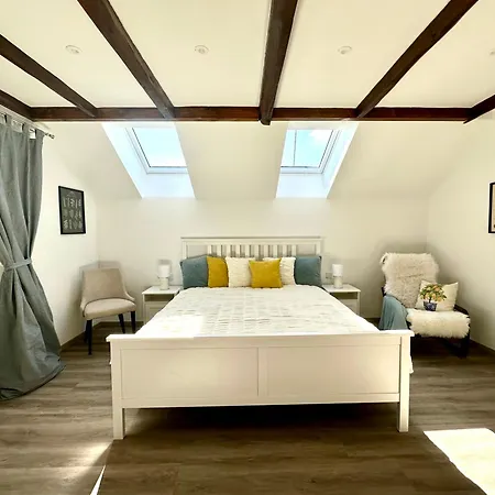 Апартаменты Sunny Apartment With A Big Terrace
